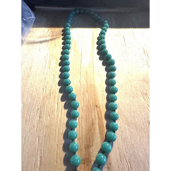 Far East Jade By Haskell 1960s Jade Necklace 14KT Box Clasp 15" L Silk Cording - Picture 9 of 9